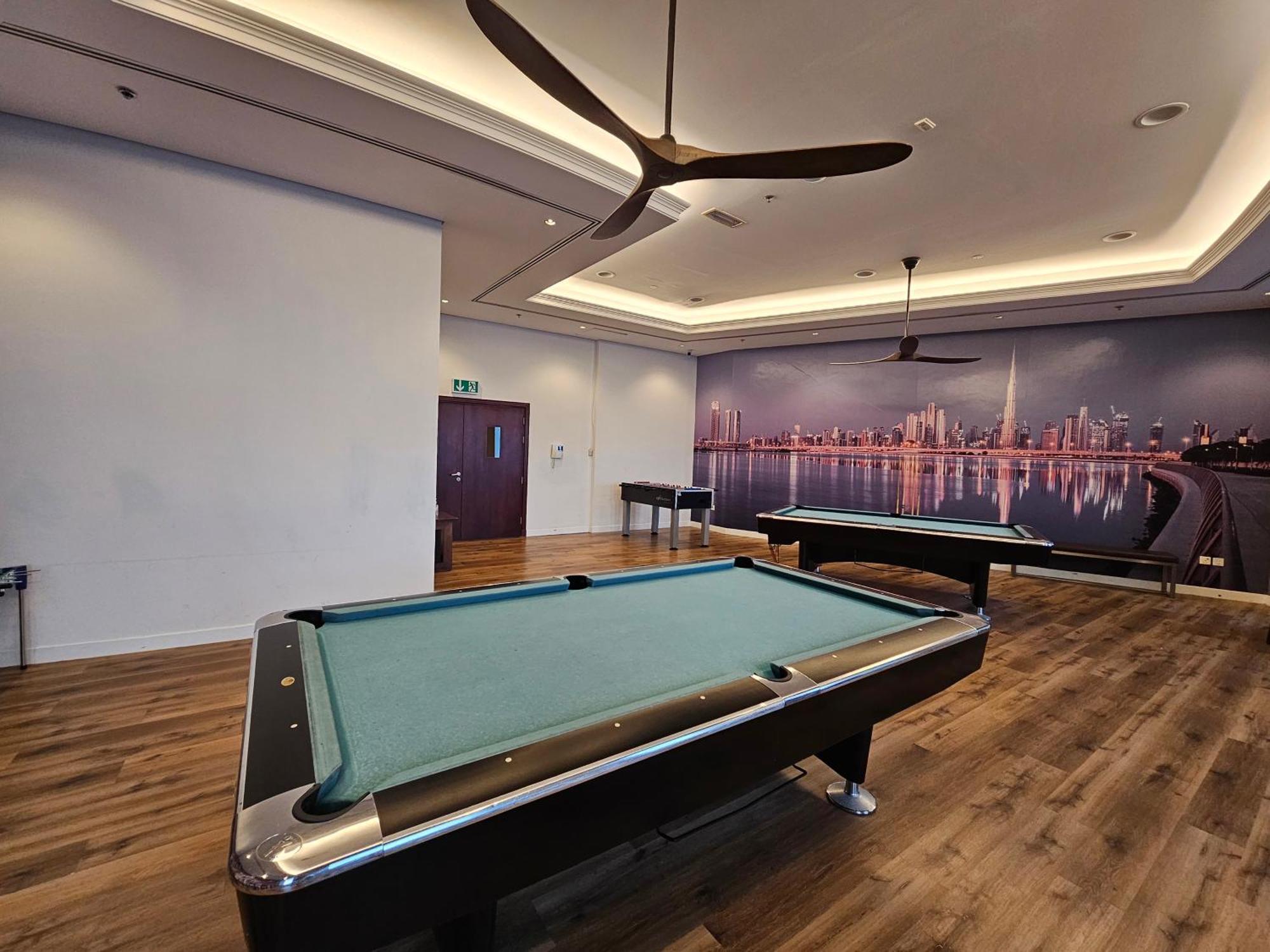 Super Host At Highest Residential Tower In The World, Private Rooms In A Shared Apartment Dubái Exterior foto