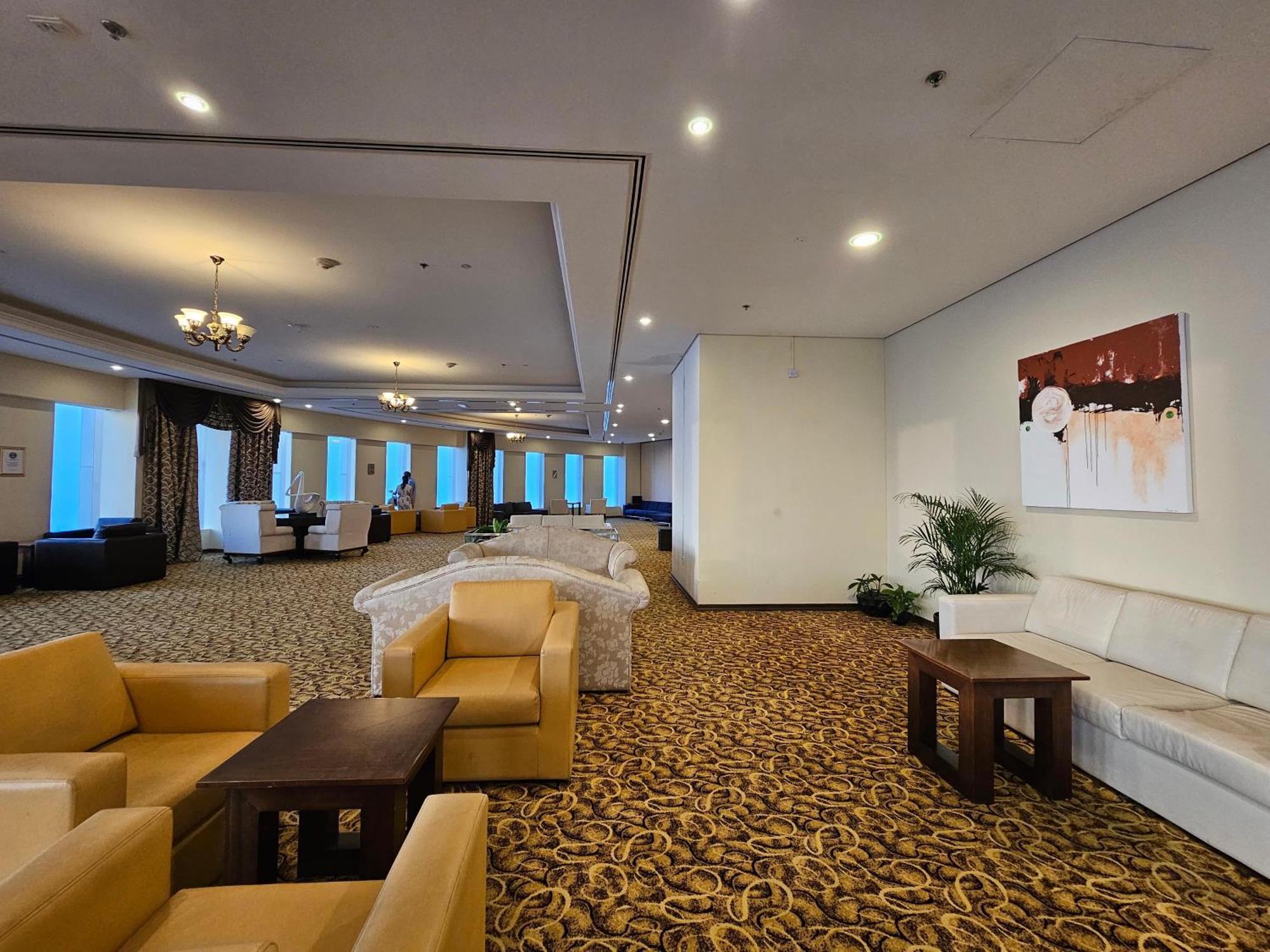 Super Host At Highest Residential Tower In The World, Private Rooms In A Shared Apartment Dubái Exterior foto